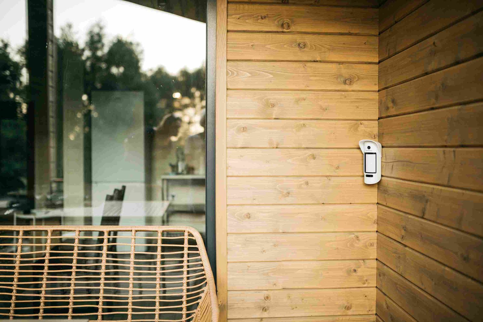 image detecteur alarme exterieur ajax 83